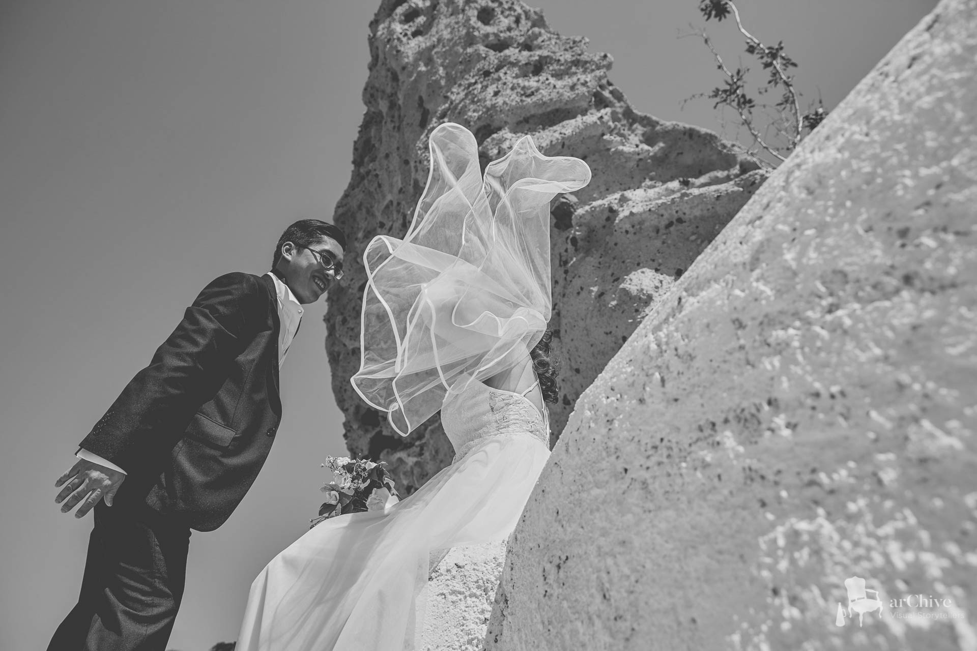honeymoon photography Santorini arChive Visual Storytellers