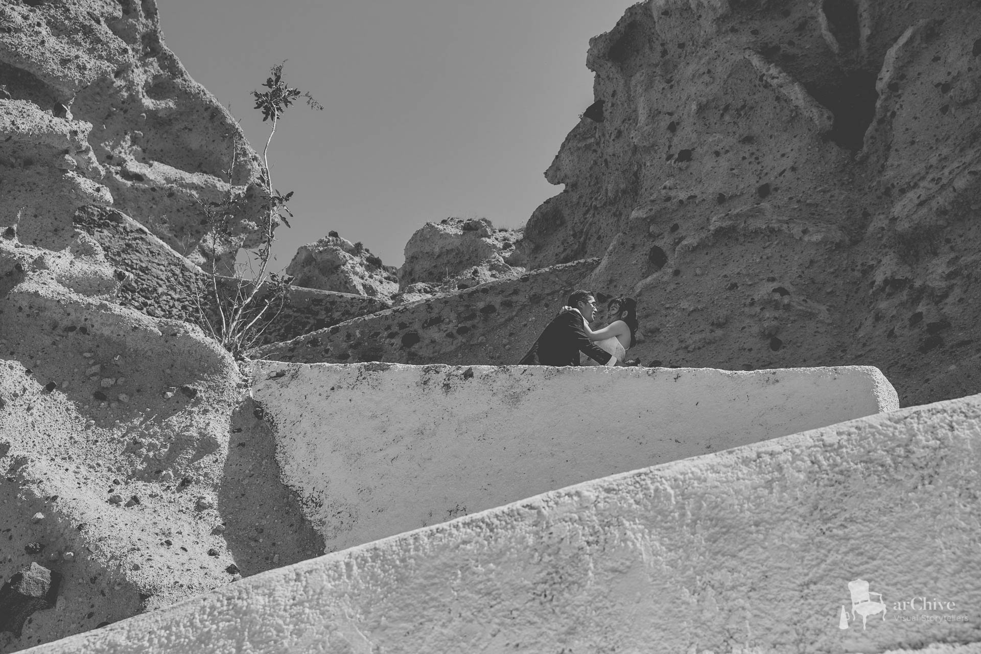 honeymoon photography Santorini arChive Visual Storytellers