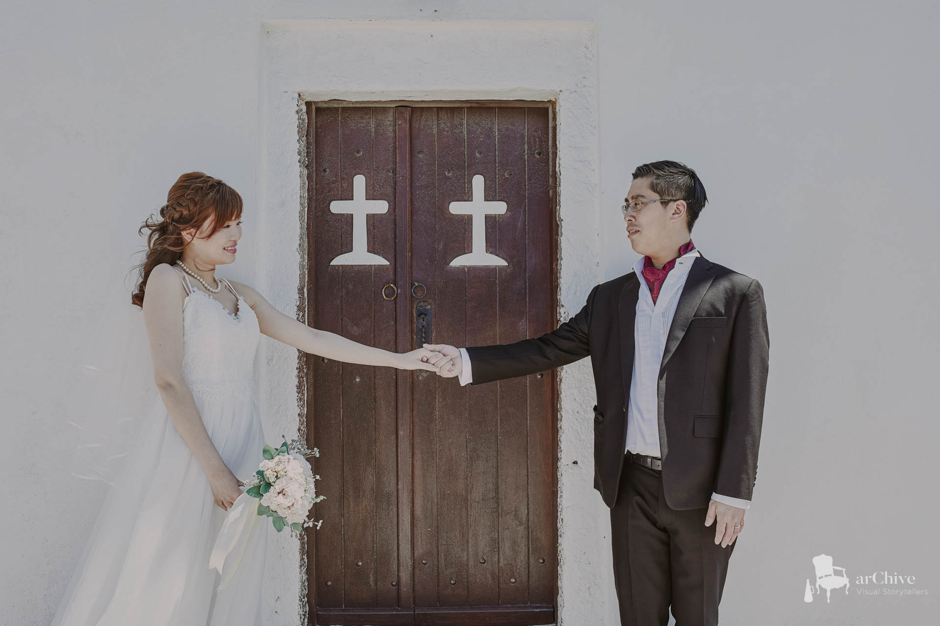 best destination wedding photographer Santorini