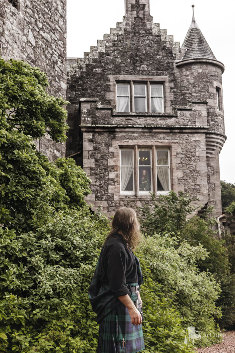 comlogon castle scotland wedding