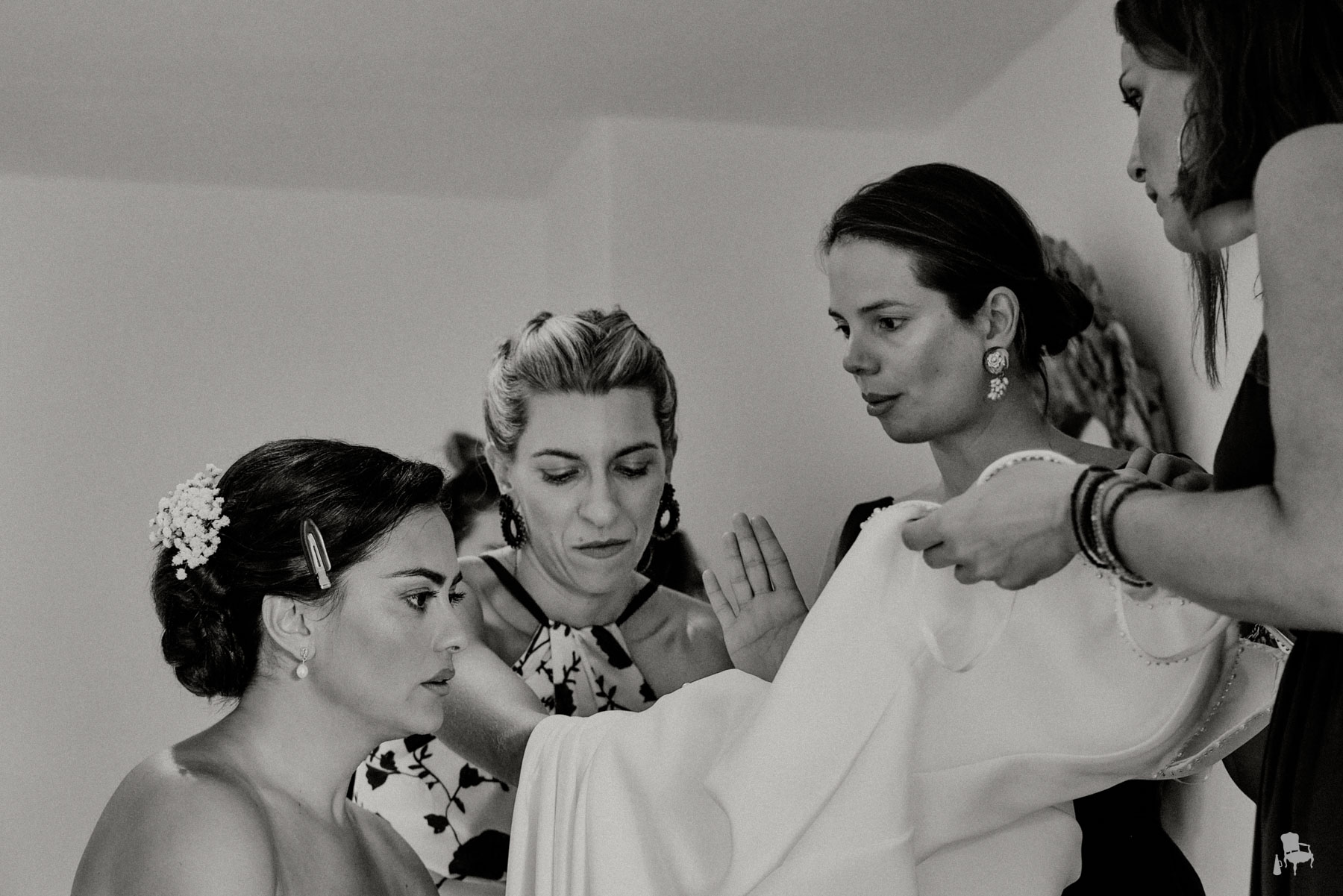 wedding photographer folegandros