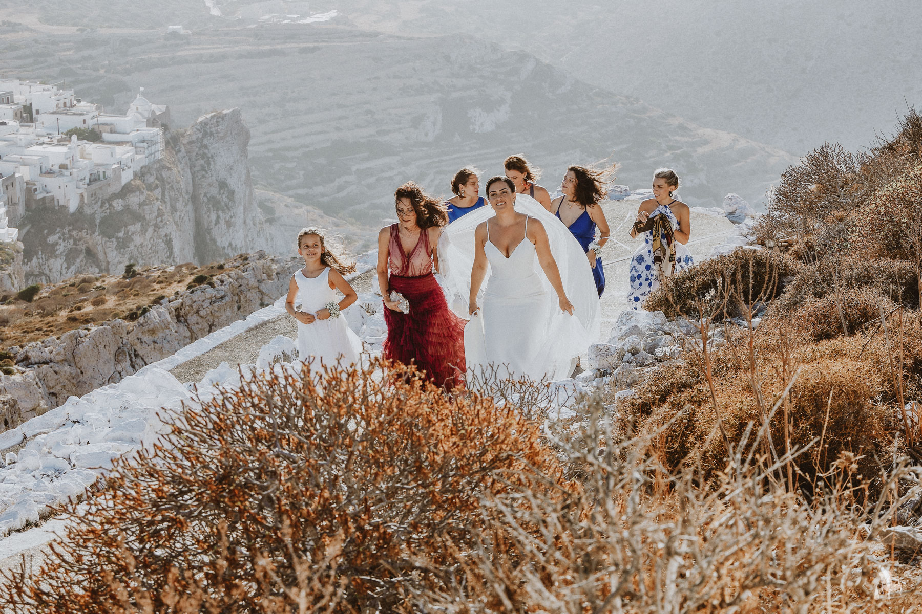 wedding photographer folegandros